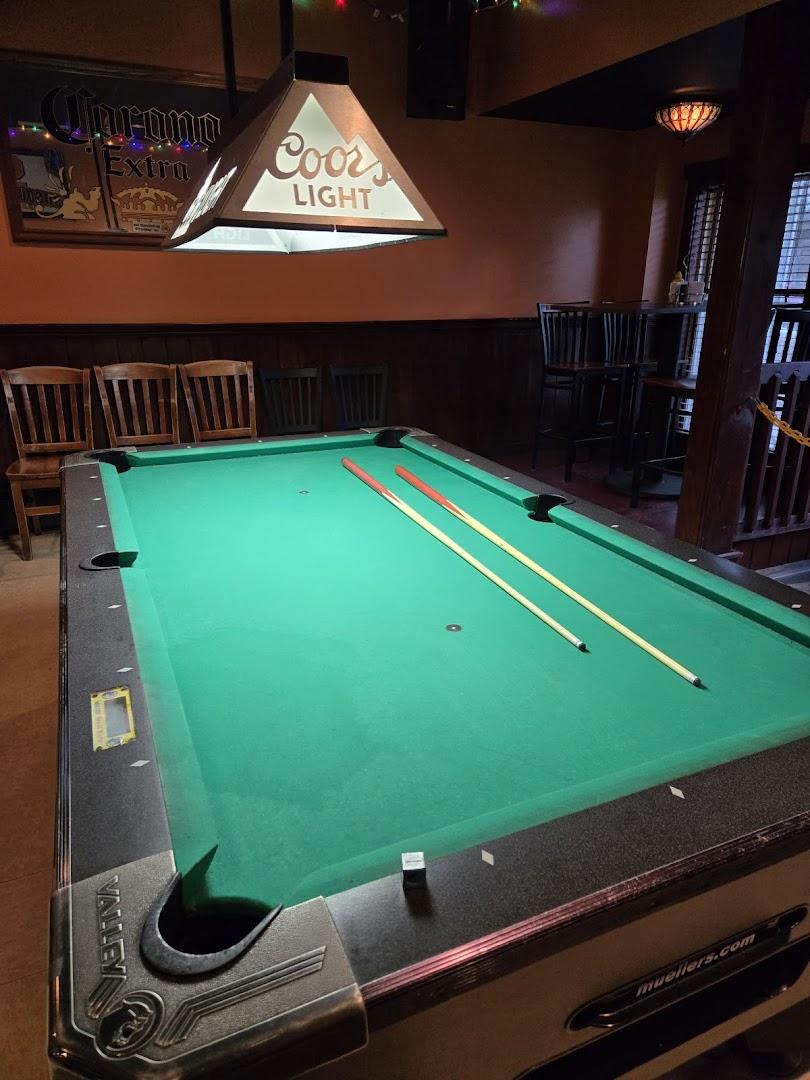 Bot's Tavern